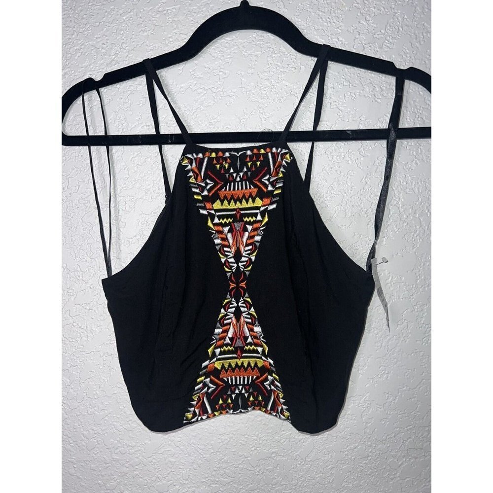 LF Run Cinta Run Festival Crop Top Concert Braless Shirt NWTS Embroidered Boho V - Picture 3 of 12